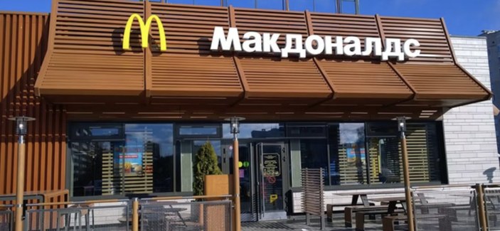 McDonald's Rusya'daki restoranlarını kapatıyor