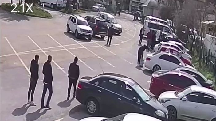 Bursa'da, cinsel istismar davasının tarafları birbirine girdi