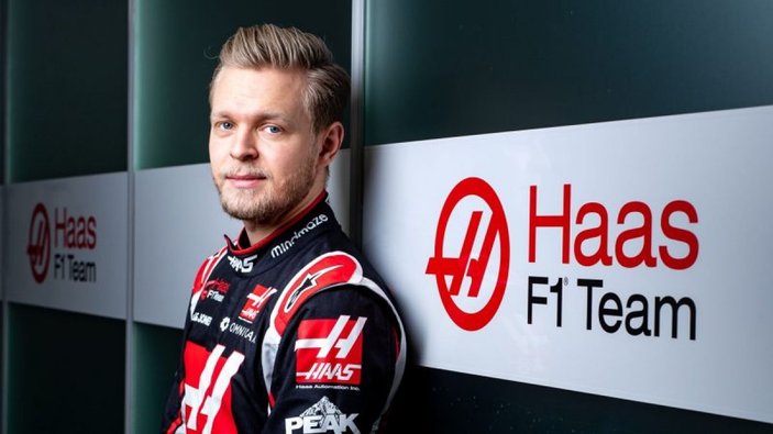 Haas, Rus Mazepin'in yerine Magnussen ile anlaştı