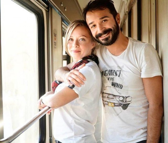 Gönül Dağı'nın Selami'si bakın hangi şarkıcıyla evliymiş! O isim yemyeşil gözleriyle büyülüyor...