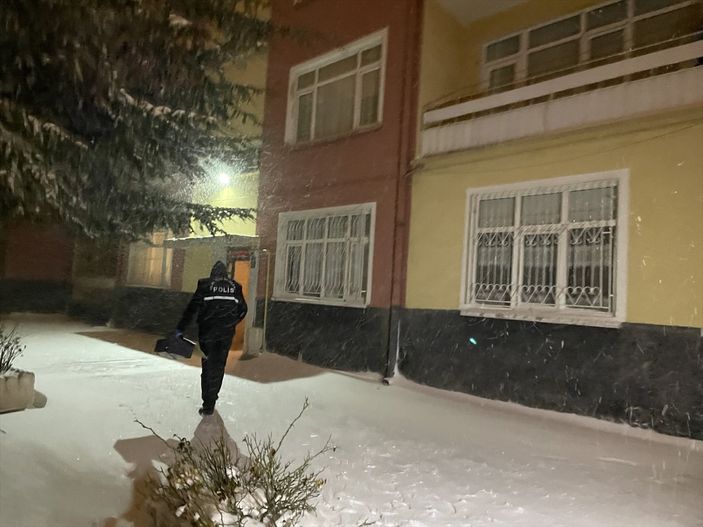 Konya'da Afganistan uyruklu kişi, evinde bıçaklanmış halde ölü bulundu