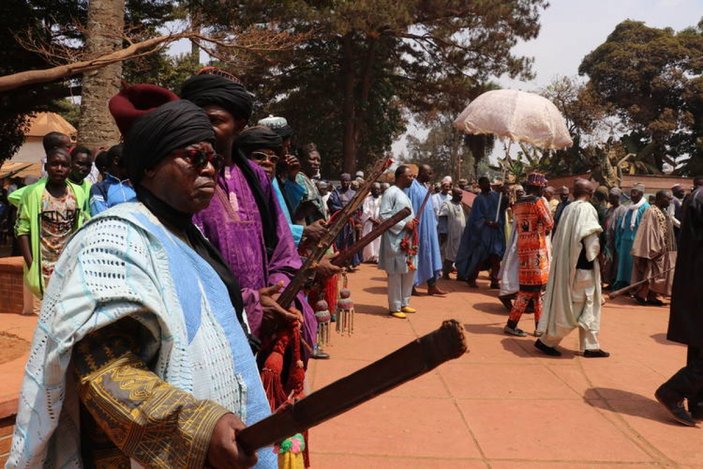 Kamerun’da devam eden Osmanlı kültürü: Cuma selamlığı