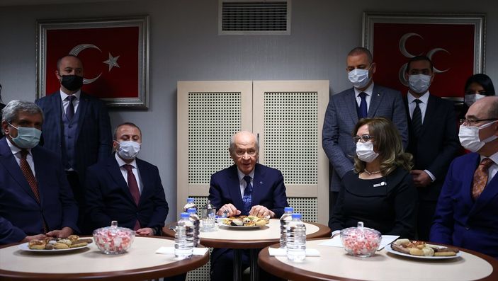 i Devlet Bahçeli'den önemli açıklamalar