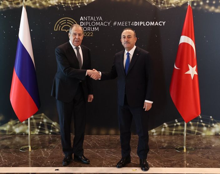 a Mevlüt Çavuşoğlu, Sergey Lavrov ile görüştü