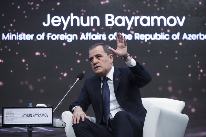 a Azerbaycan, Türkiye - Ermenistan normalleşmesini destekliyor