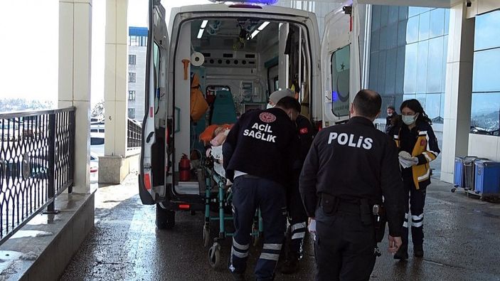 d Zonguldak'ta, dayısını öldürüp yengesini yaraladı