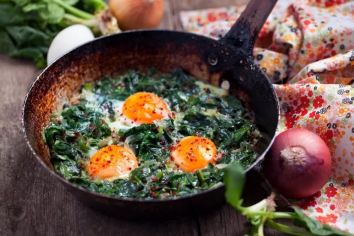 Kahvaltıda ıspanaklı yumurta tüketmenin inanılmaz etkileri