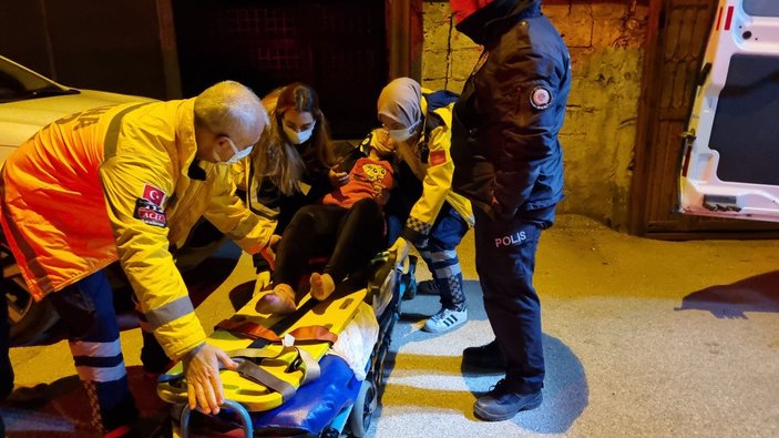 Adana'da, zorla girdiği evde kadını darbetti