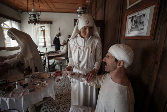 Ziyaretçileri 107 yıl öncesine götüren müze