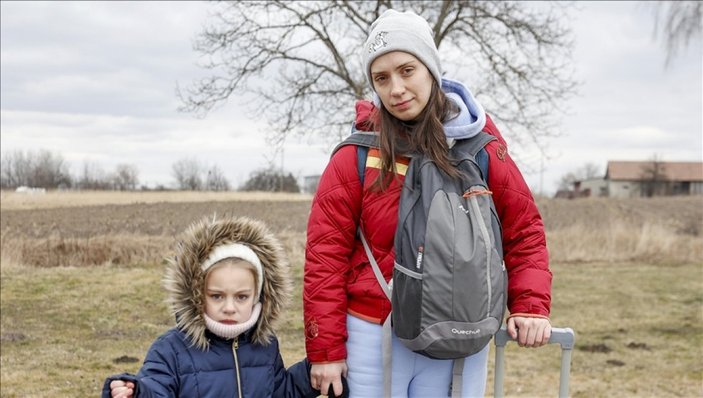Ukrayna'dan komşu ülkelere geçen mülteci sayısı 3 milyona ulaştı