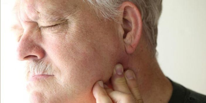 Baş ve boyun kanserleri, erkeklerde 5 kat daha fazla görülüyor