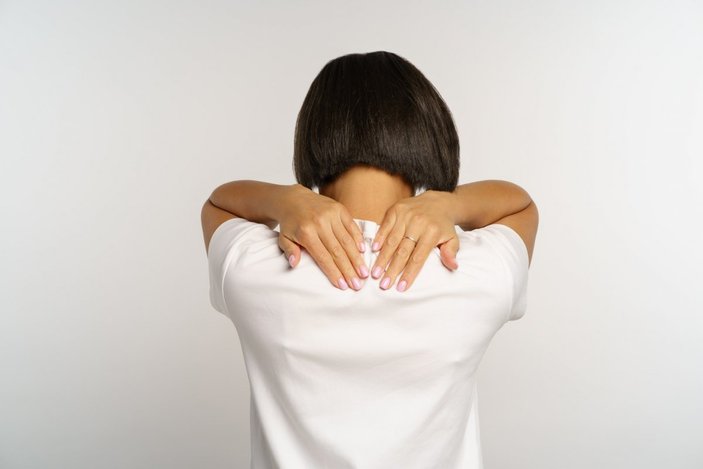 Sırt ağrısına karşı 6 doğal çözüm