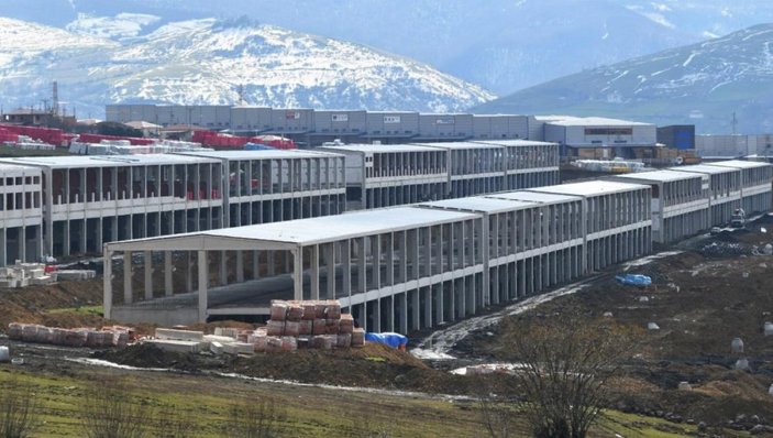 TOKİ'nin Samsun'da yaptığı sanayi sitesi inşaatı devam ediyor