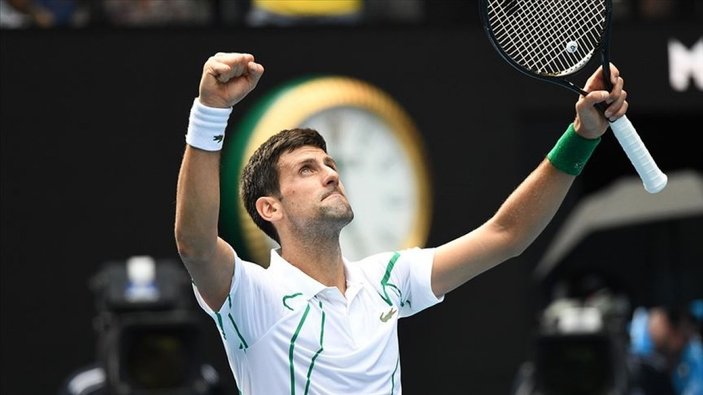 Fransa Açık'tan aşı yaptırmayan Novak Djokovic'e onay