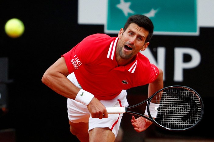 Fransa Açık'tan aşı yaptırmayan Novak Djokovic'e onay