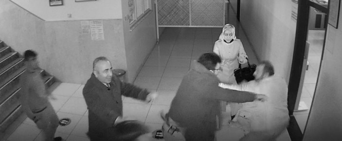 Gaziantep'te eşine küfredilen şahıs, öğrenci ve babasını bıçakla yaraladı