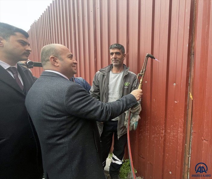 Diyarbakır’da, terör olayları nedeniyle kapanan cadde yeniden kullanıma açıldı