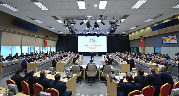 Ali Yerlikaya ve Ekrem İmamoğlu'ndan karla mücadele toplantısı