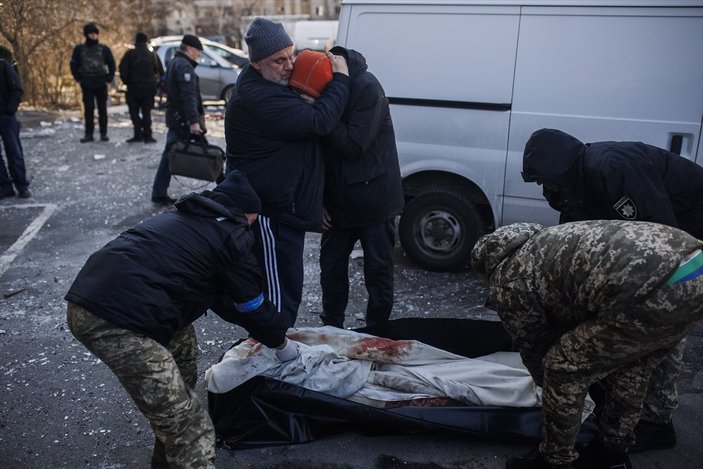 Ukrayna: Mariupol'de 2 bin 357 sivil öldürüldü