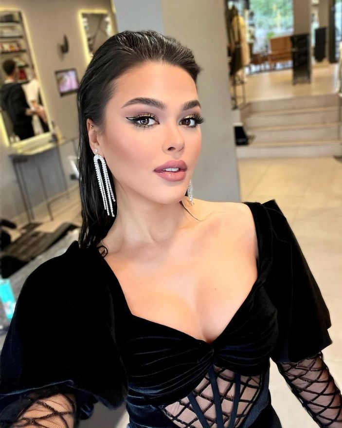 Kuruluş Osman'ın güzeller güzeli ismi Camdaki Kız'a geçiş yaptı! 'Burcu' rolünü havada kaptı