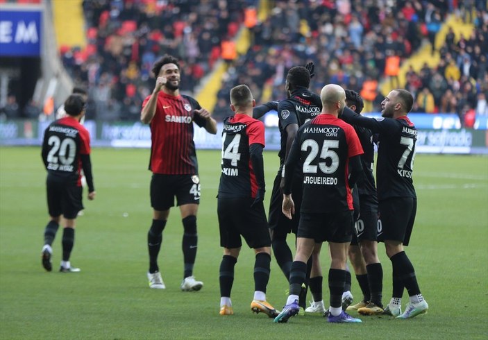 Galatasaray, Gaziantep FK'dan 3 yedi