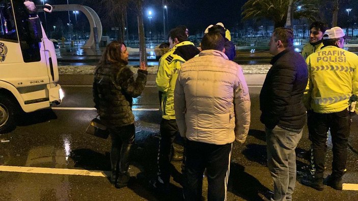 Maltepe'de, alkollü sürücüye eşinin önünde saldırı