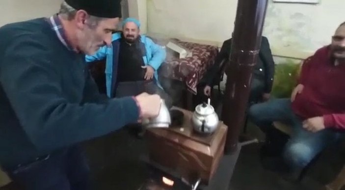 Rizeli çay ocağı işletmecisinin tüp pahalılığına karşı çözümü şaşırttı