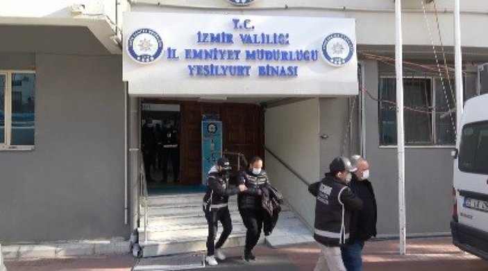 İzmir’de esnaftan haraç alan suç örgütüne operasyon