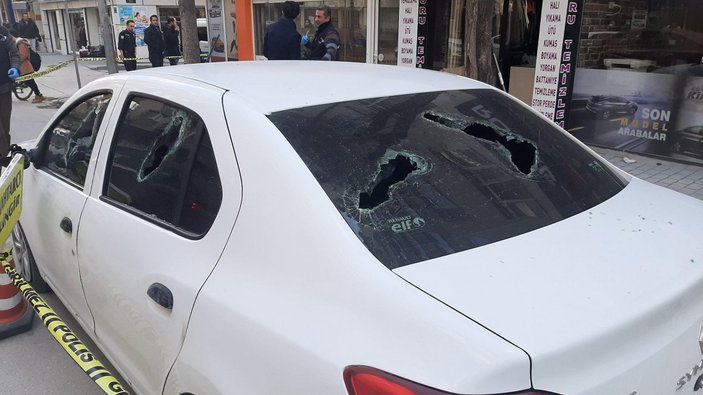 Eskişehir’de, silahlı ve sopalı kavgada 2 kişi yaralandı