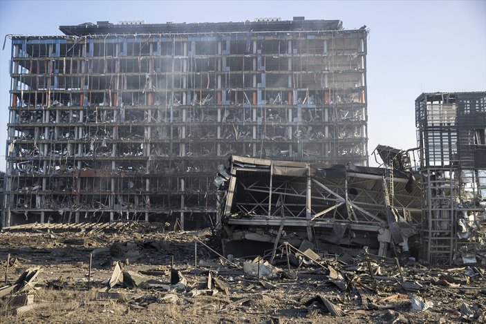 Kiev'de AVM'ye saldırı: 8 ölü
