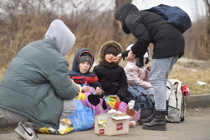 BM: Ukraynalı 3 milyon 489 bin 644 mülteci komşu ülkelere geçti