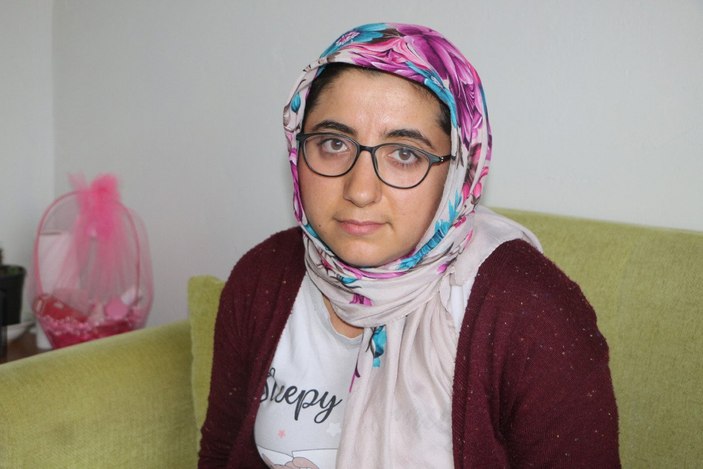 Tokat’ta eşini bıçaklayan kocanın tahliyesine karar veren hakim ve savcı sürüldü