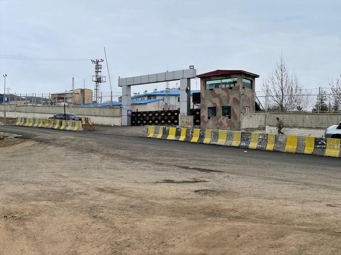 Bingöl'de Özel Harekat Şube Müdürlüğü'nde patlama