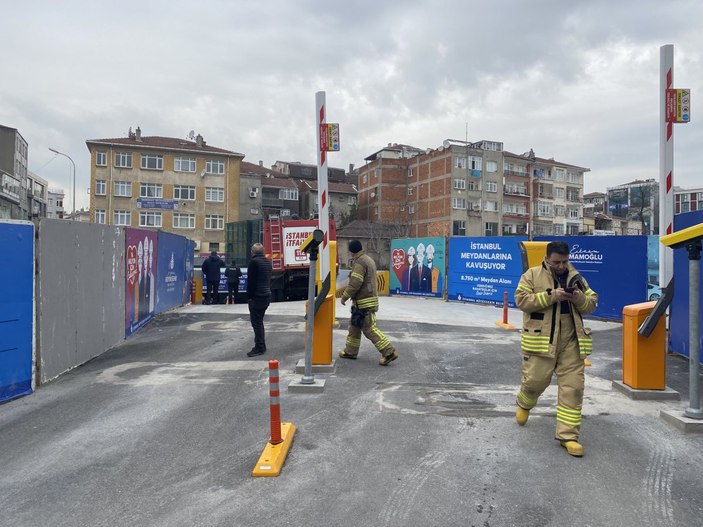 Ümraniye'de el frenini çekmeyi unutan sürücü, tekerleğin altında kaldı