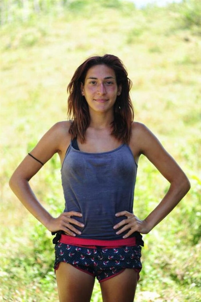 Survivor Berna Canbeldek'e diskalifiye yaramış! Son pozuna 'OnlyFans aç' yorumları yağdı...