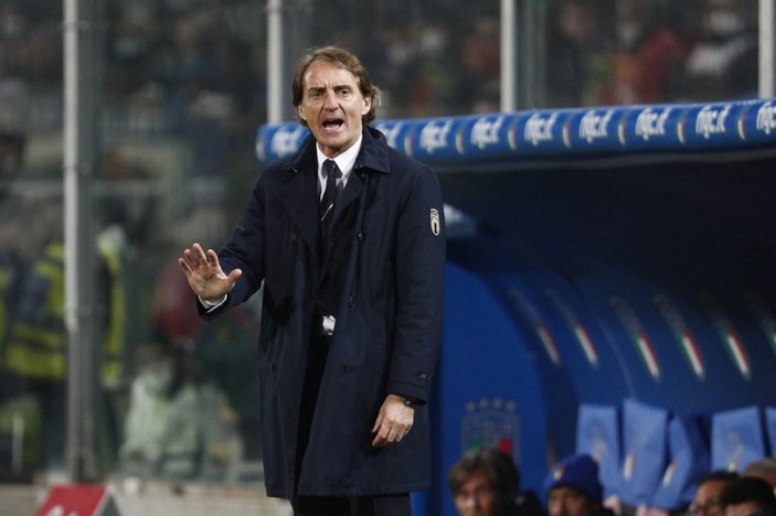 Mancini'nin annesi: Ben olsam Balotelli'yi milli takıma çağırırdım