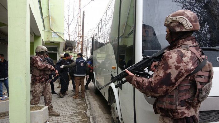 Van'da 30 düzensiz göçmen yakalandı