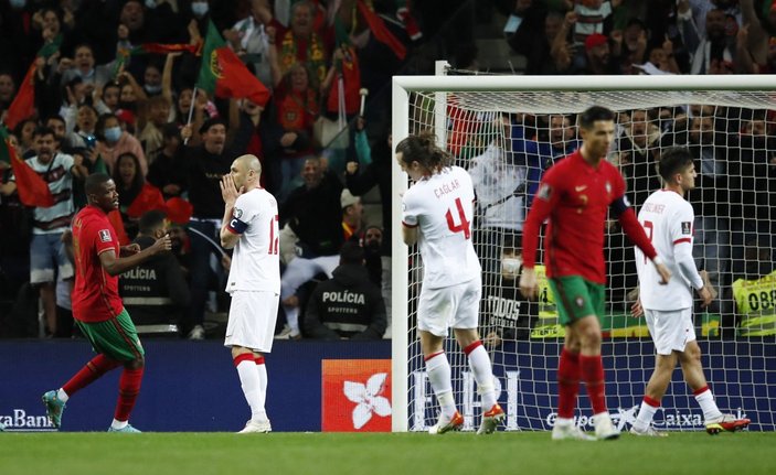 Burak Yılmaz, Portekiz maçında kaçırdığı penaltıyı anlattı
