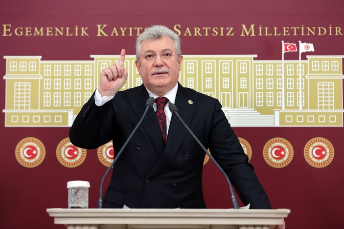AK Partili Akbaşoğlu: Millet, 'Umudumuz AK Parti, yaparsa AK Parti yapar' diyor