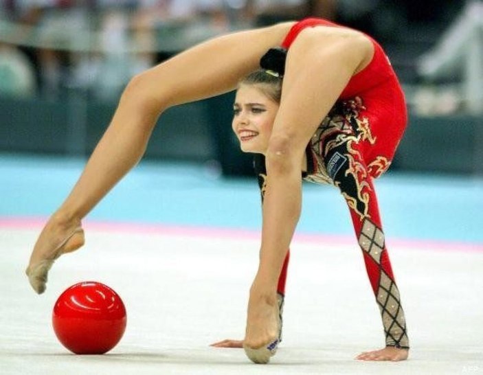 Putin'in gönlünü kaptırdığı gizli aşkı Alina Kabaeva bakın kim çıktı! Sığınakta saklıyor...