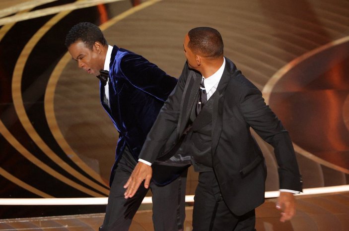 Will Smith'in sunucu Chris Rock'a tokadı, Oscar gecesine damga vurdu
