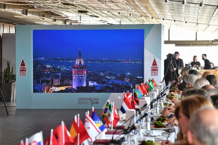 Beyoğlu’nda 48 ülkenin Başkonsolosu toplantıda bir araya geldi
