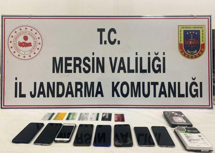 Mersin’de, sosyal medya dolandırıcılarına operasyon: 8 gözaltı