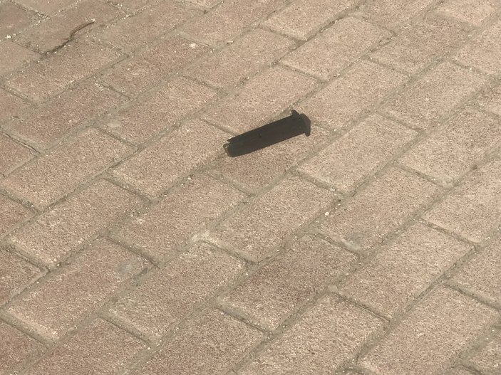 Elazığ'da tartıştığı 2 kardeşi, tabancanın dipçiğiyle darbetti