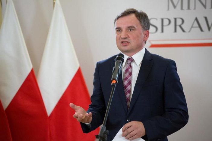 Polonya: Rusya'ya yaptırımları Almanya engelliyor