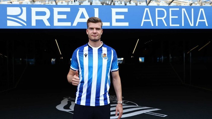 Beşiktaş'ta Alexander Sörloth'a onay çıktı