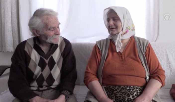 Amasyalı yaşlı çift, 55 yıldır mezrada tek başlarına yaşıyor