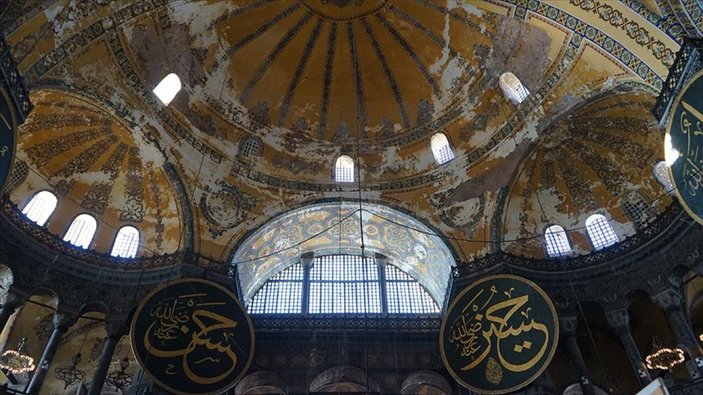 Ayasofya Camii, bu kez 88 yıl sonra ilk teravih için kapılarını açacak