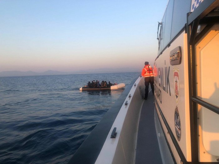 İzmir'de göçmen kaçakçısı 5 organizatör tutuklandı