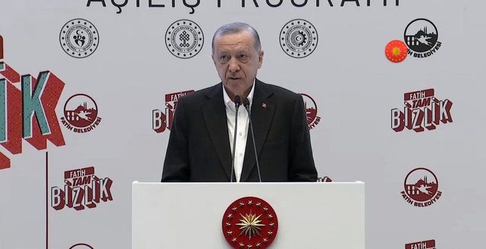 Cumhurbaşkanı Erdoğan'dan gençlere sosyal medya uyarısı
